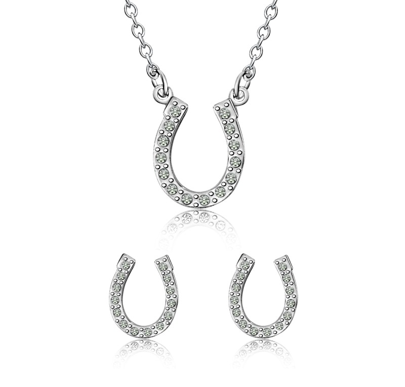 Conjunto de pendientes y collar Kiara