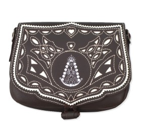 Bolso rociero ribete picado Virgen | Engrasado fondo blanco