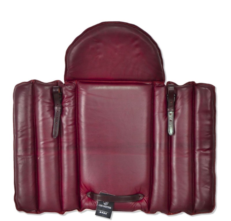 Grupera de piel con protección de concha