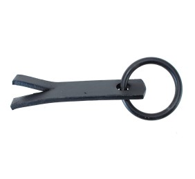 Argolla de agarre con garra pavonada