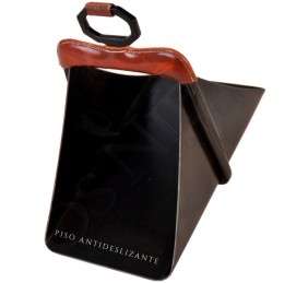 Estribo amazonas 'Los Nietos' | Fragua