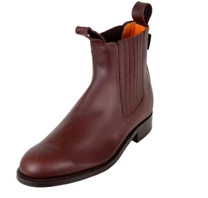 Botín rociero de piel de ternera oscura | Piso suela