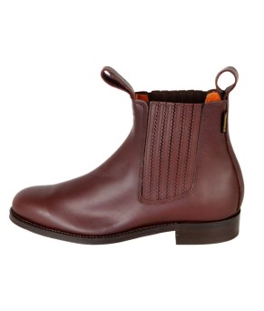 Botín rociero de piel de ternera oscura | Piso suela