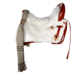 Silla de montar vaquera de fibra modelo Dalia | Avellana