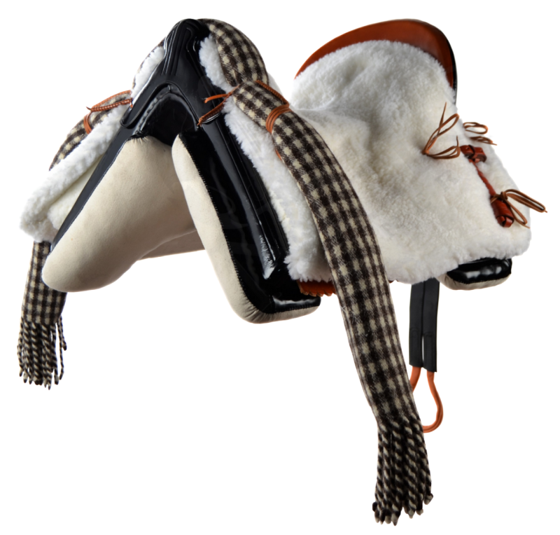 Silla de montar vaquera de fibra modelo Dalia | Negra