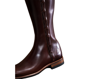 Bota trenzada 'Los Nietos' modelo Romain