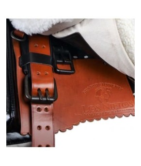 Montura vaquera acoso y derribo