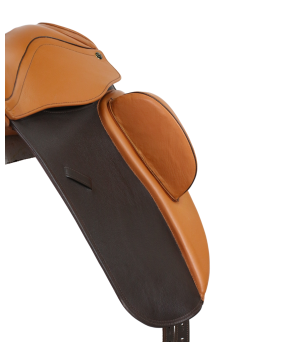 Montura doma Neuss con taco muslera | Varios colores